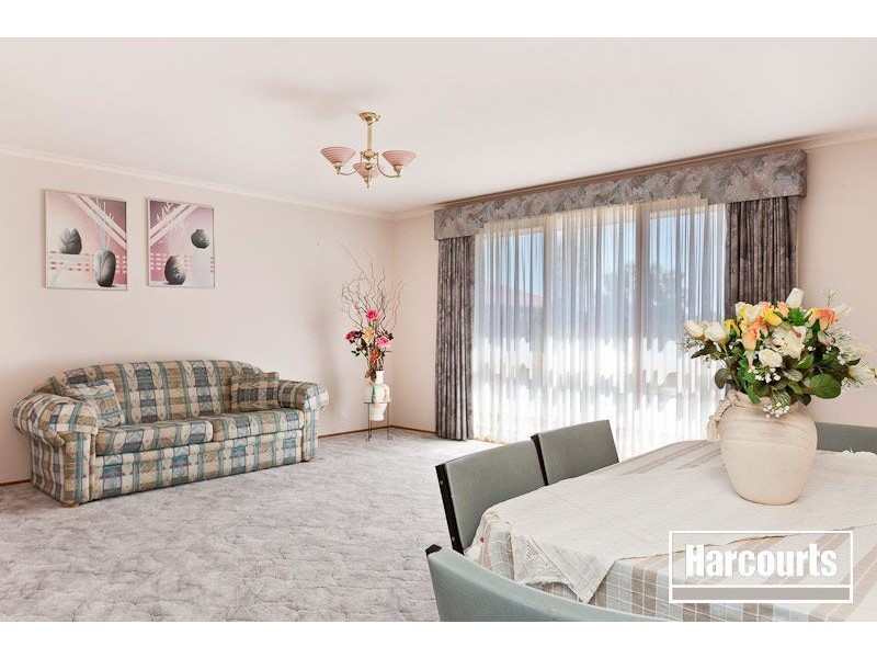 5 Kanumbra Court, Hallam VIC 3803