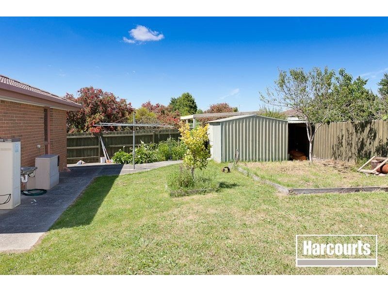 5 Kanumbra Court, Hallam VIC 3803