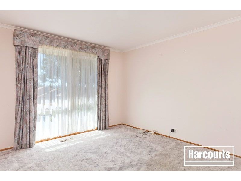 5 Kanumbra Court, Hallam VIC 3803