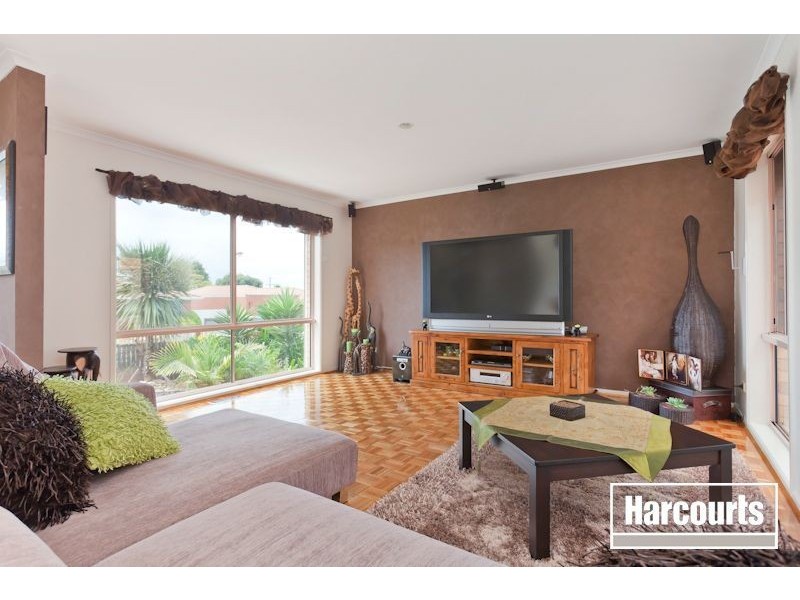 11 Pinnacle Way, Hampton Park VIC 3976