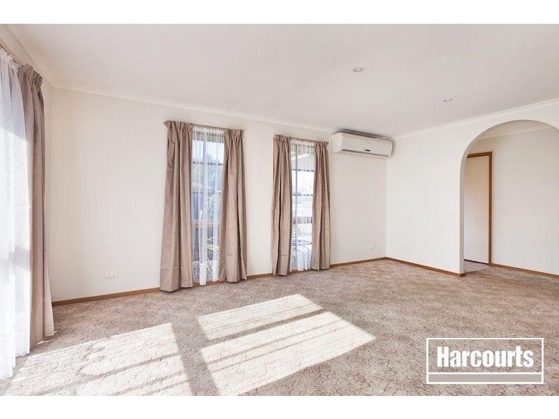 7 Insignia Crescent, Berwick VIC 3806