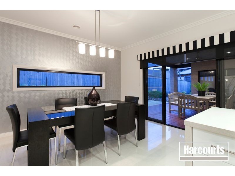 35 Viewgrand Drive, Berwick VIC 3806