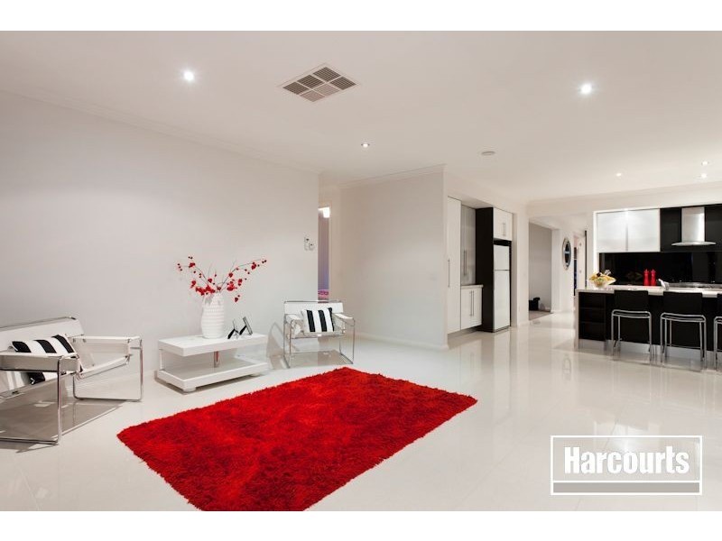 35 Viewgrand Drive, Berwick VIC 3806