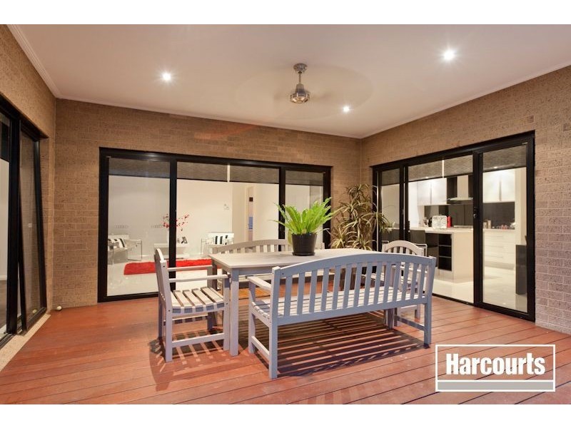 35 Viewgrand Drive, Berwick VIC 3806