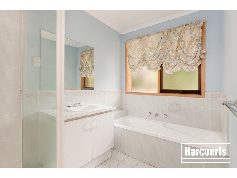 39 Coowarra Way, Berwick VIC 3806