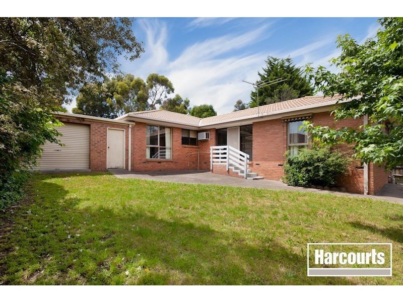 39 Coowarra Way, Berwick VIC 3806