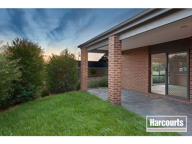 7 Alexia Drive, Berwick VIC 3806