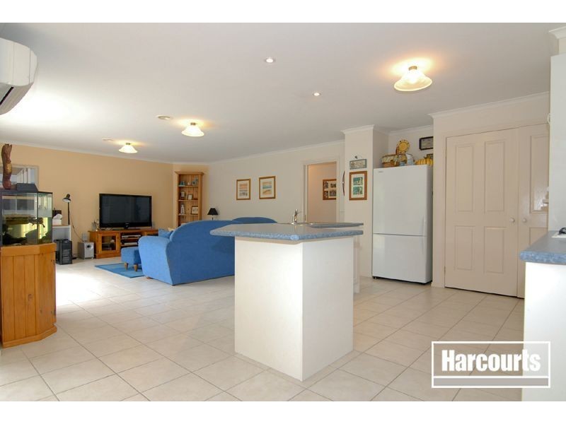 23 Parkwood Avenue, Narre Warren South VIC 3805