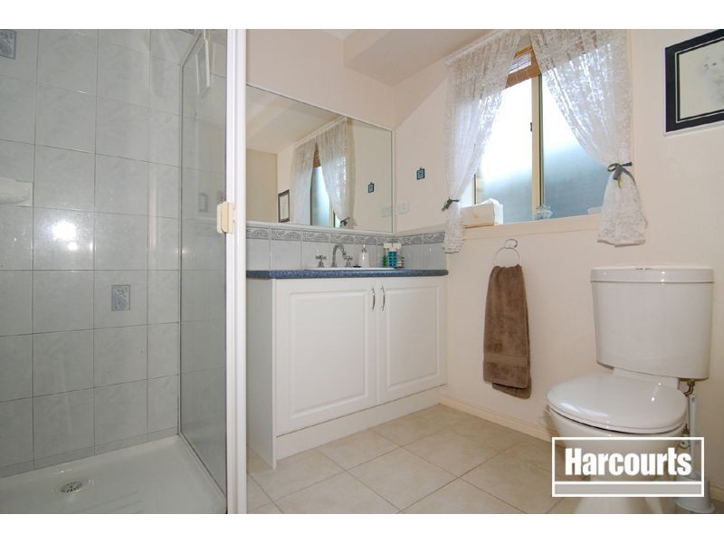 23 Parkwood Avenue, Narre Warren South VIC 3805