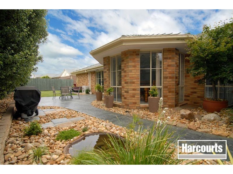 23 Parkwood Avenue, Narre Warren South VIC 3805