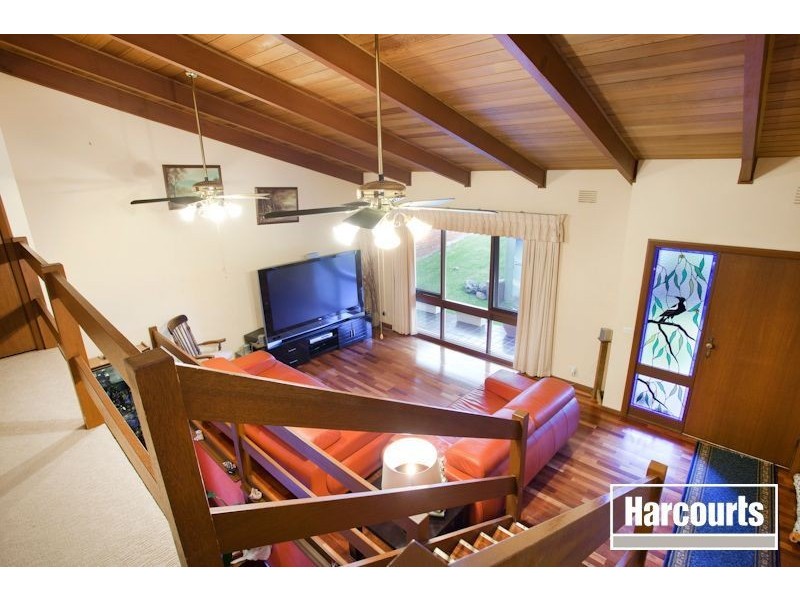 1 Outlook Drive, Berwick VIC 3806