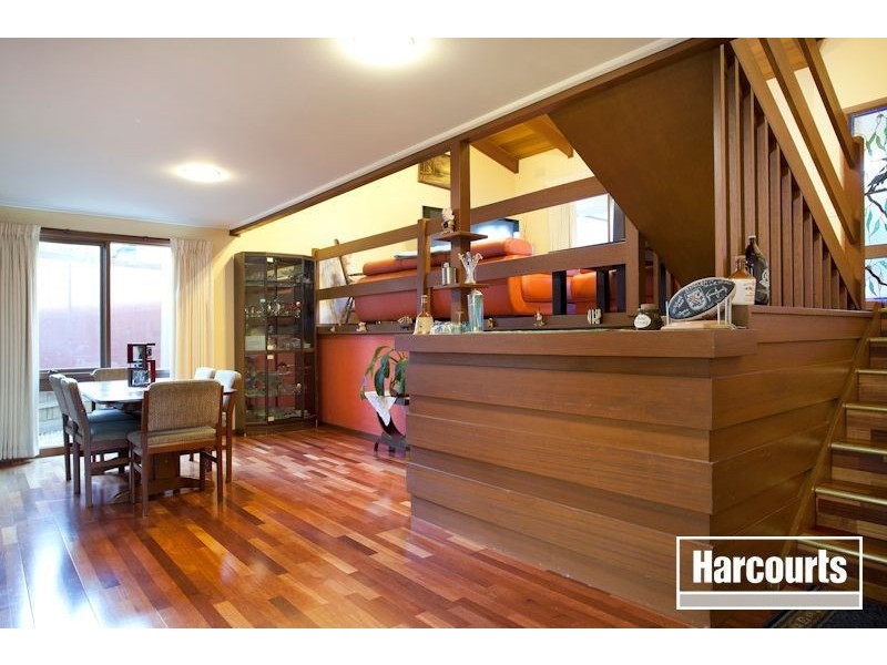 1 Outlook Drive, Berwick VIC 3806