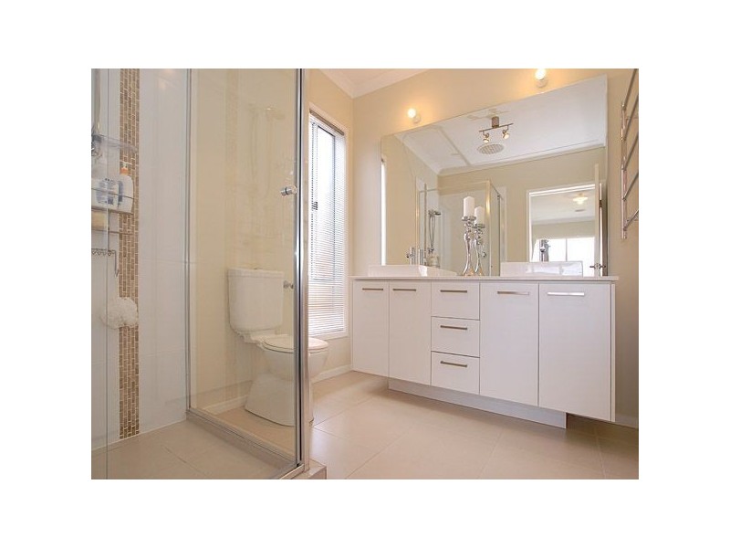 36 Island Circuit, Lyndhurst VIC 3975