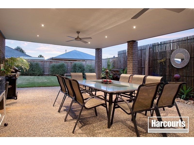 53 Jamieson Way, Berwick VIC 3806