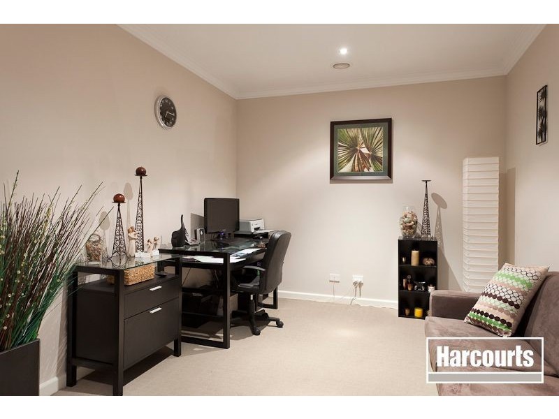 53 Jamieson Way, Berwick VIC 3806