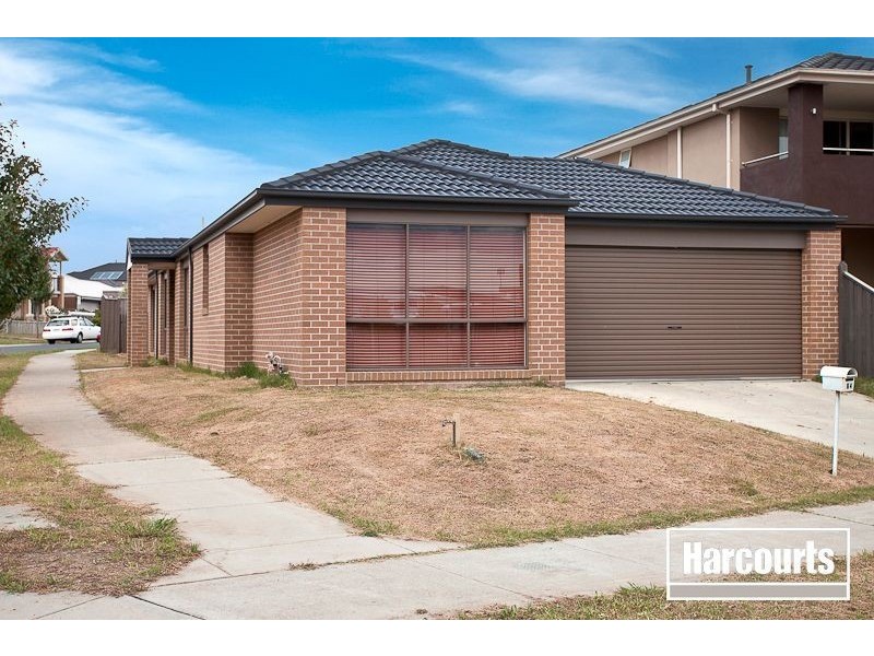 64 Ridgemont Drive, Berwick VIC 3806