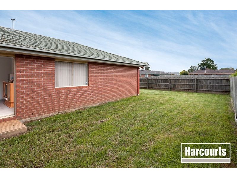 21 Balmaceda Court, Berwick VIC 3806