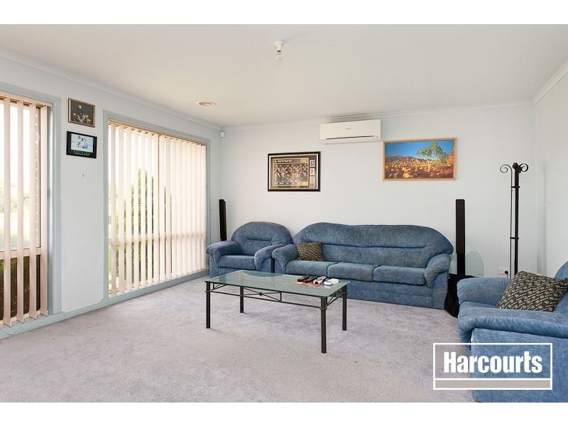 21 Balmaceda Court, Berwick VIC 3806
