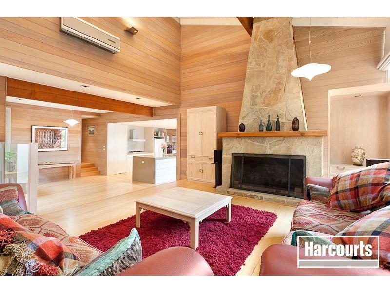 230 Mountain Road, Gembrook VIC 3783