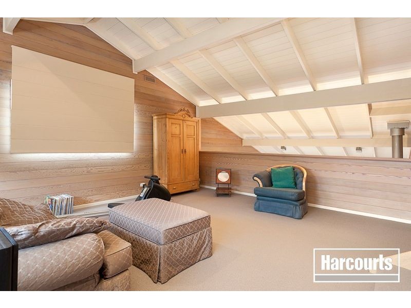 230 Mountain Road, Gembrook VIC 3783