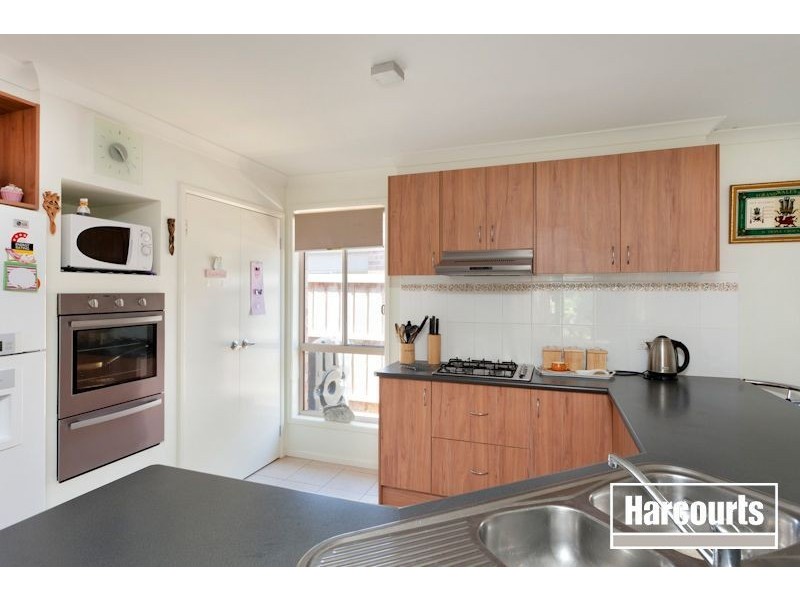 7 Tyrone Avenue, Pakenham VIC 3810