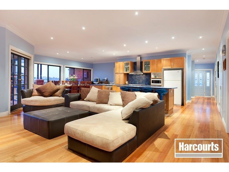 20 Portchester Boulevard, Beaconsfield VIC 3807