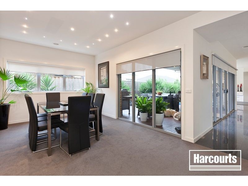 15 Chase Boulevard, Berwick VIC 3806