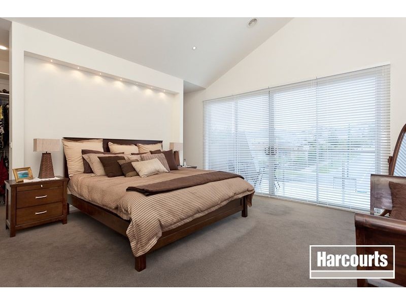 15 Chase Boulevard, Berwick VIC 3806