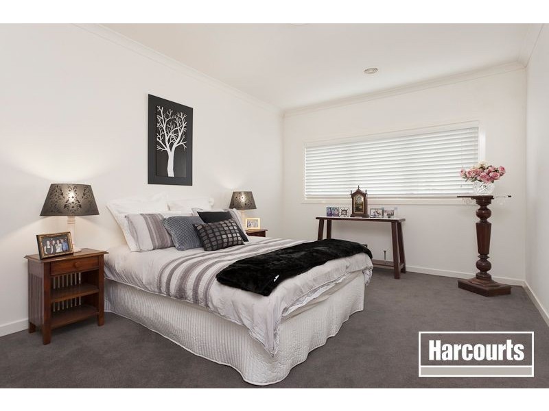 15 Chase Boulevard, Berwick VIC 3806