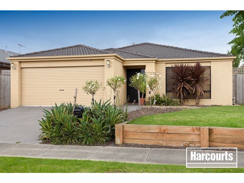 2 Lyrebird Gardens, Berwick VIC 3806
