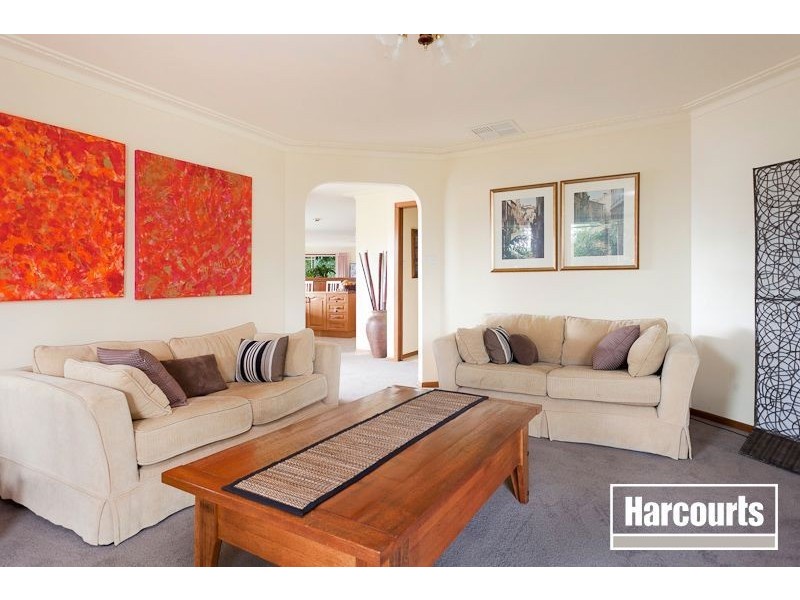 22 Quarry Hills Drive, Berwick VIC 3806