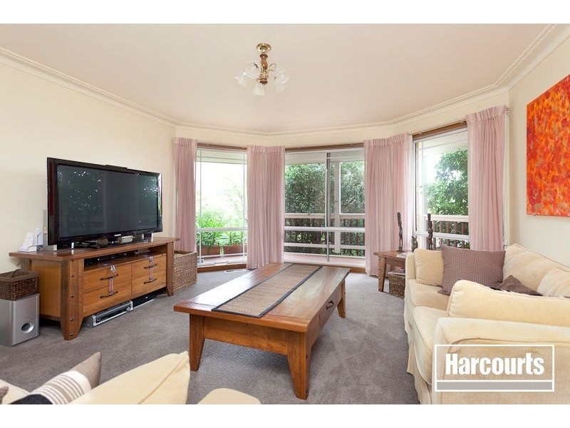 22 Quarry Hills Drive, Berwick VIC 3806