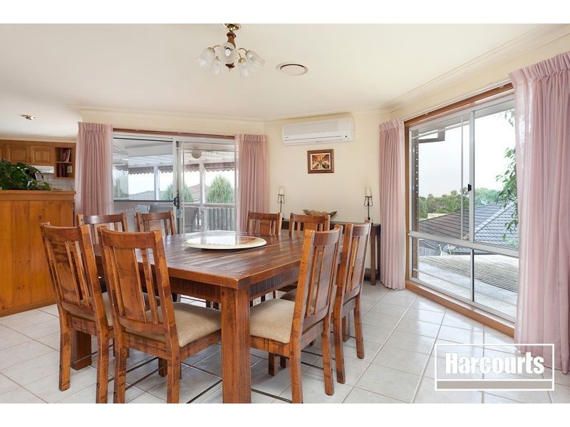 22 Quarry Hills Drive, Berwick VIC 3806