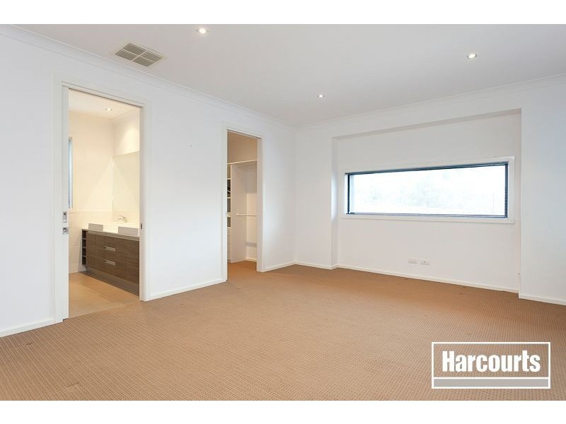 127-129B Brisbane Street, Berwick VIC 3806