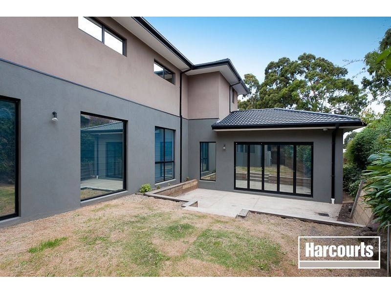 127-129B Brisbane Street, Berwick VIC 3806