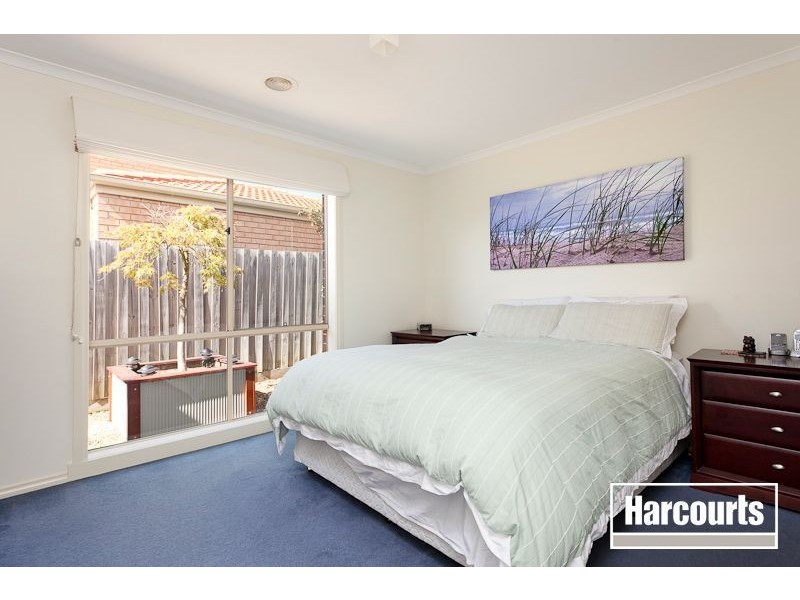 18 Ellen Road, Narre Warren South VIC 3805