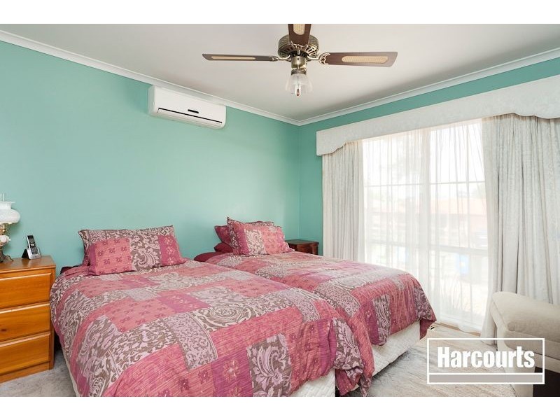 5 Wimmera Court, Berwick VIC 3806