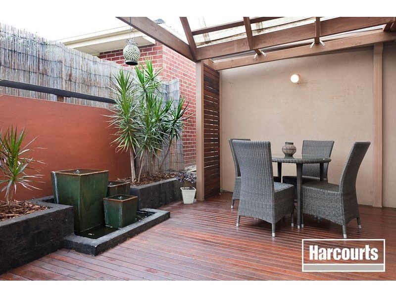 8 Prime Court, Berwick VIC 3806