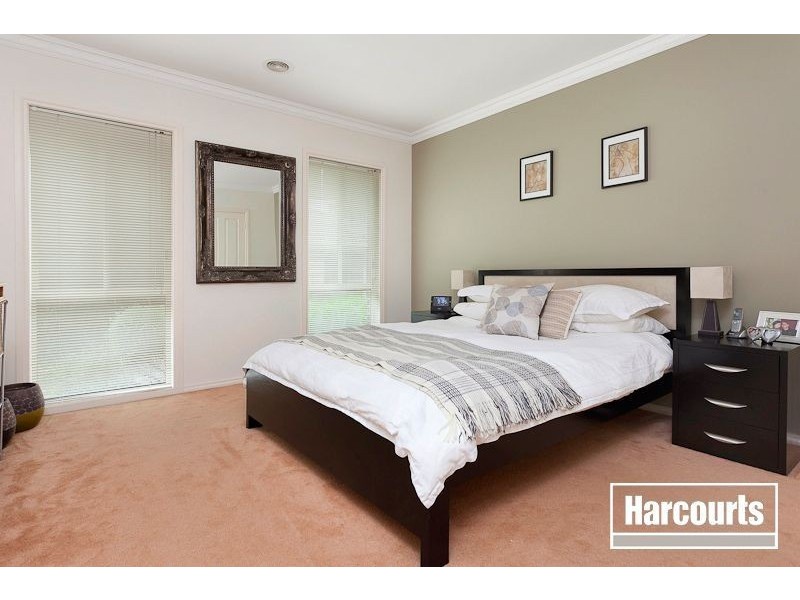 2/12-14 Harkaway Road, Berwick VIC 3806