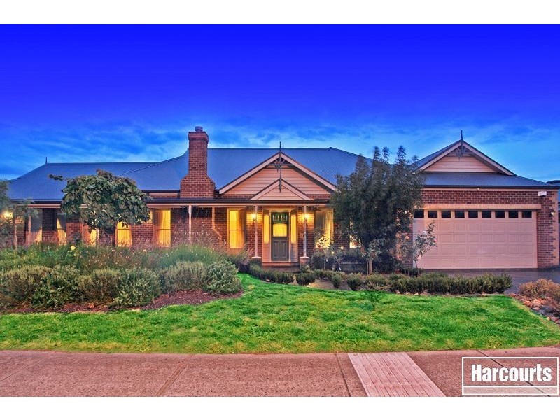 66 Berwick Springs Promenade, Narre Warren South VIC 3805