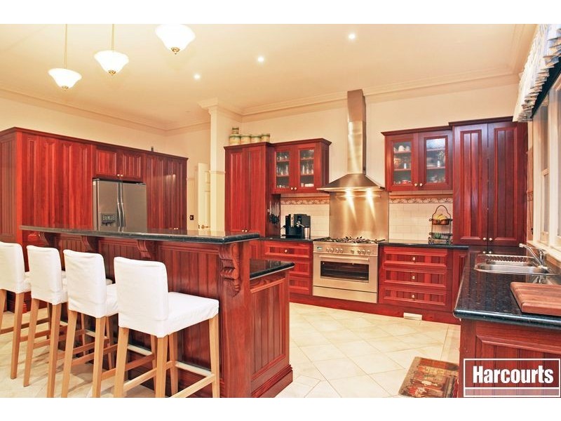 66 Berwick Springs Promenade, Narre Warren South VIC 3805