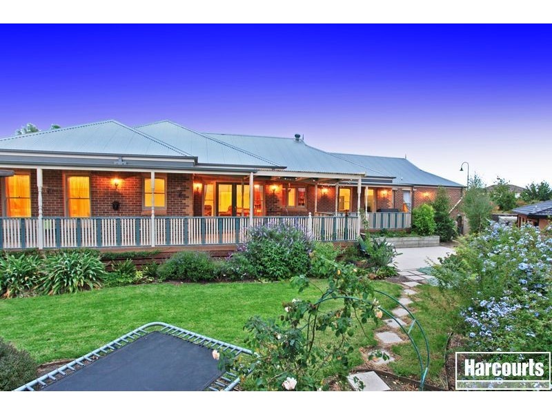 66 Berwick Springs Promenade, Narre Warren South VIC 3805