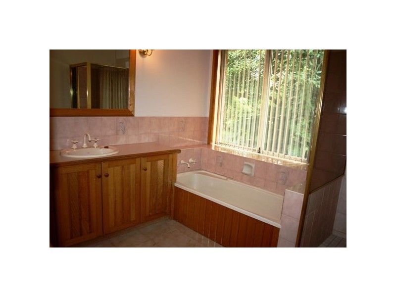 3 Randle Court, Narre Warren North VIC 3804