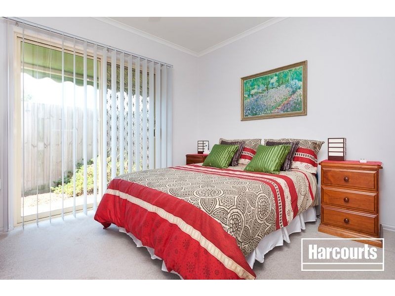 1/5 Dingle Court, Berwick VIC 3806
