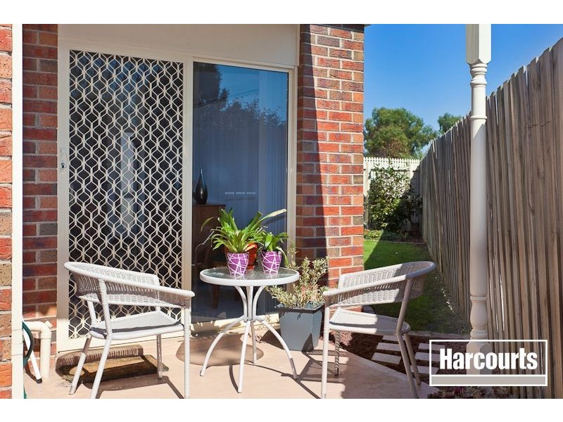 1/5 Dingle Court, Berwick VIC 3806