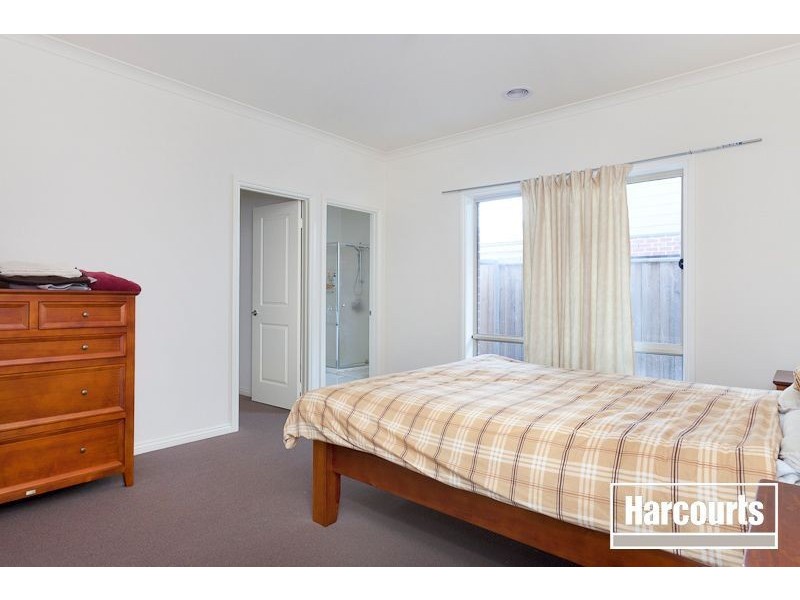 59 Jamieson Way, Berwick VIC 3806
