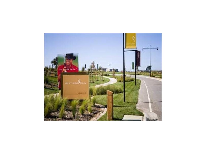 Lot 423 Settlers Run, Cranbourne South VIC 3977