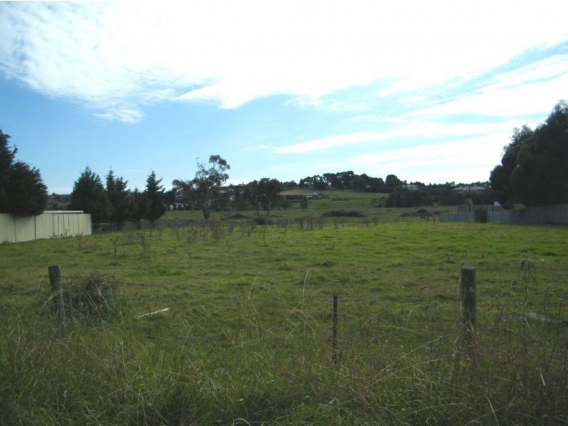 143 Belgrave Hallam Road, Narre Warren North VIC 3804