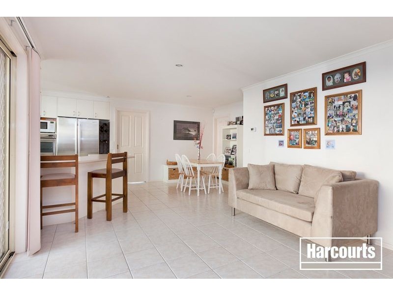 41 Sallybrook Circuit, Narre Warren VIC 3805
