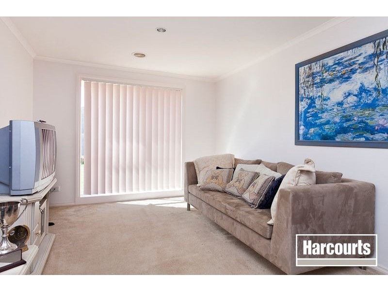 41 Sallybrook Circuit, Narre Warren VIC 3805